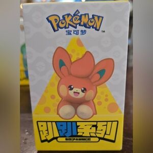 Pokemon Pawmi Huggable